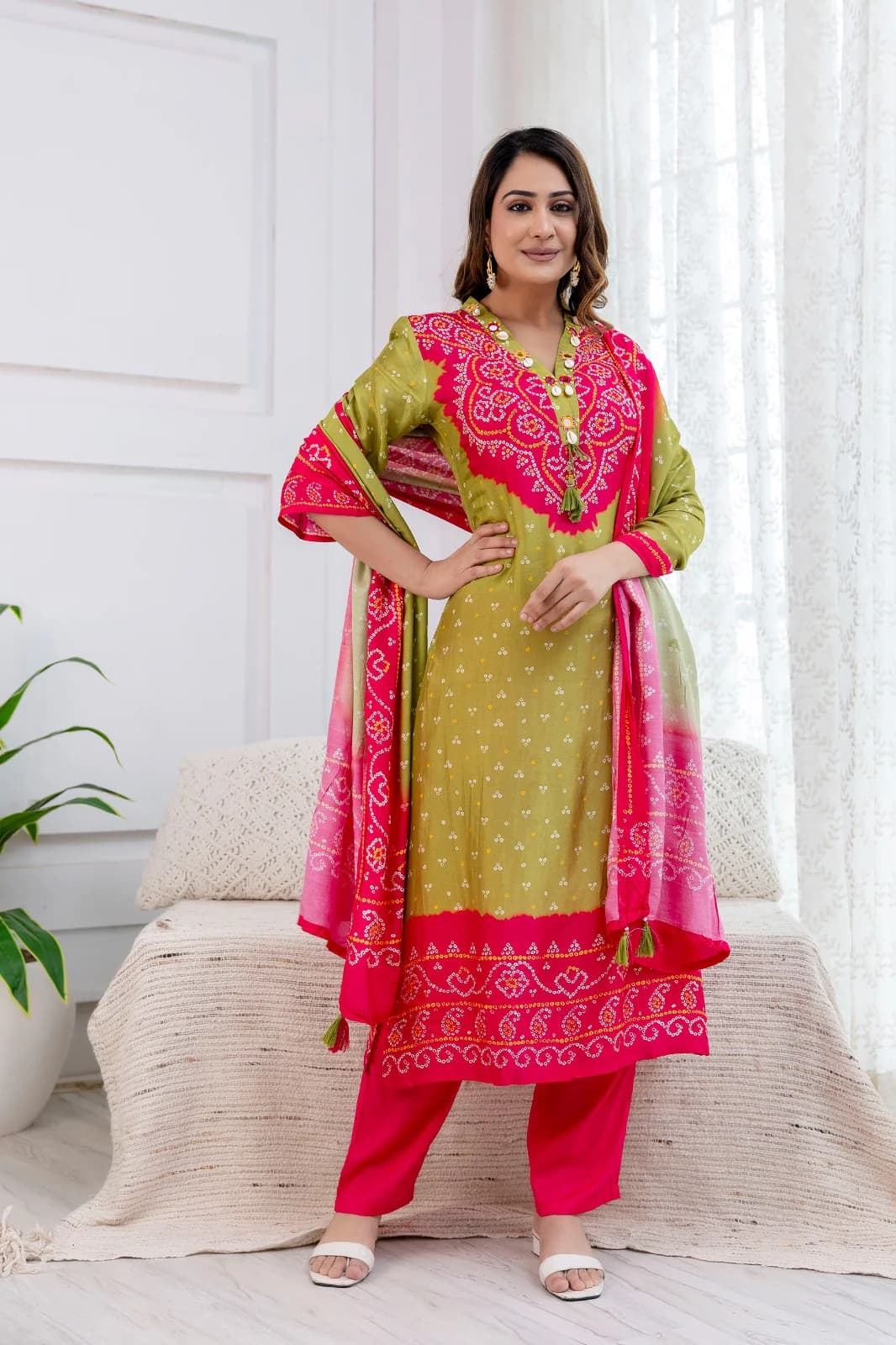 PURE MUSLIN BHANDEJ SUIT SET